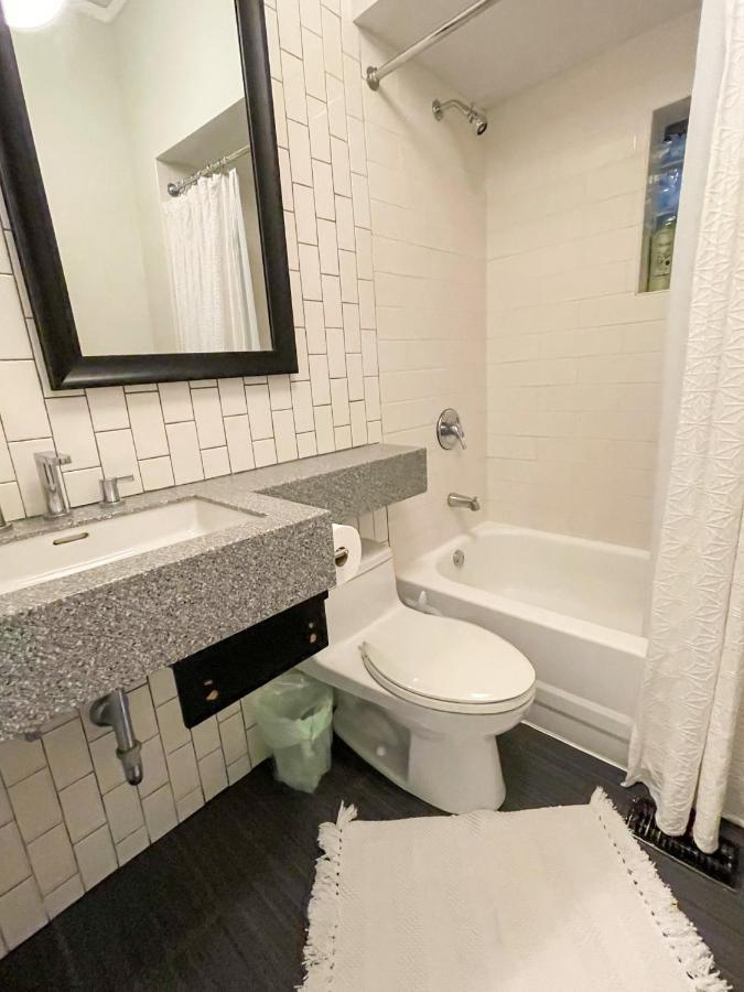 Wrigleyville Friends Unit - 5Bdrm Chicago Dış mekan fotoğraf