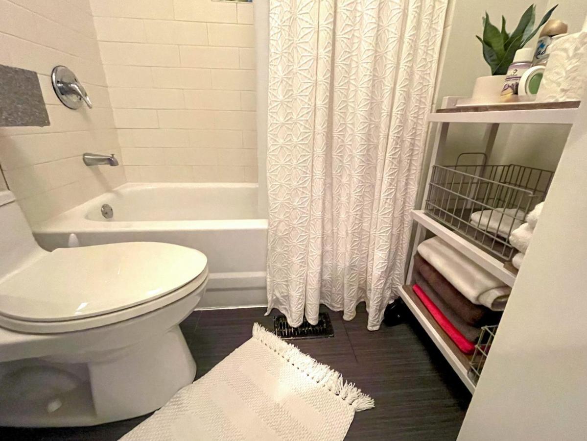 Wrigleyville Friends Unit - 5Bdrm Chicago Dış mekan fotoğraf